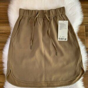 On the fly skirt frontier lululemon FRNT NWT woven